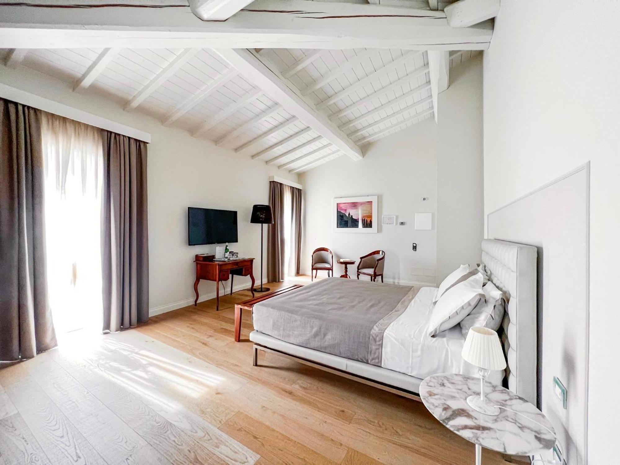 Suite Greve In Chianti Pokoj fotografie